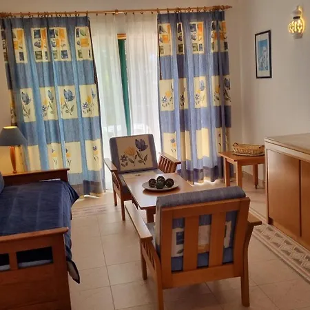 Meia Apartamento